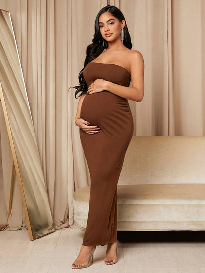 Vestido tubo de maternidad elegante y cómodo con cárdigan